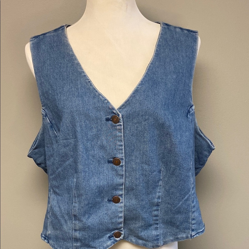 Sofia by Sofia Vergara Blue Denim Vest